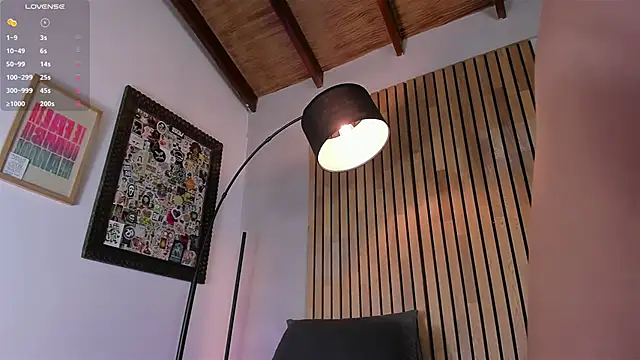 Snapshot of honeyhot69__ chatting on March 2025 11:29:02 AM honeyhot69 online show from March 2025 11:29:02 AM