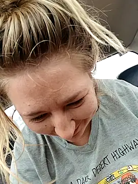 Snapshot of xWhoreAbleX_Pika chatting on March 2025 03:36:02 AM xWhoreAbleX Pika online show from March 2025 03:36:02 AM