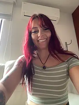 Snapshot of moon_lilith chatting on October 2025 09:38:01 PM moon lilith online show from October 2025 09:38:01 PM