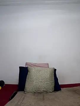 Curvy sluty online show from November 2025 05:51:01 AM