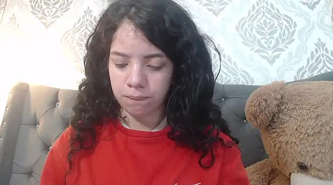 EmmaCowperr online show from February 2025 01:21:01 PM