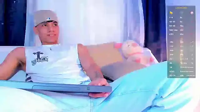 Snapshot of Josep_Davies chatting on March 2025 04:41:01 AM Josep Davies online show from March 2025 04:41:01 AM