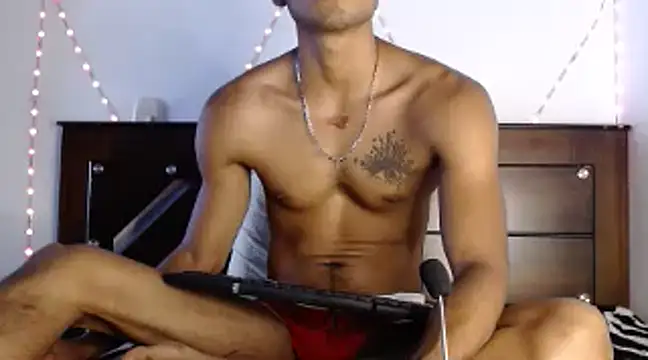 DanteSantoro online show from December 2024 07:21:01 PM