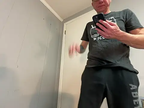 mouser21212 online show from January 2025 06:25:02 AM