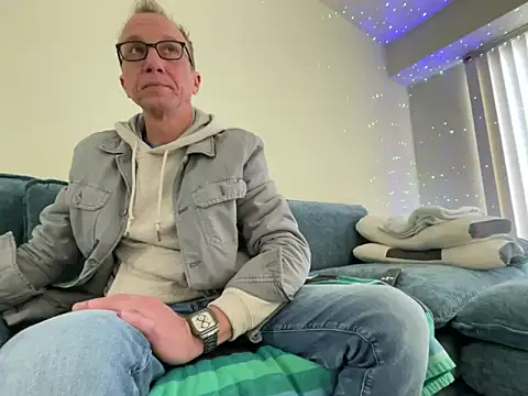 mouser21212 online show from February 2026 02:29:02 PM