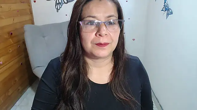 lilisa777 online show from July 2026 09:50:01 PM