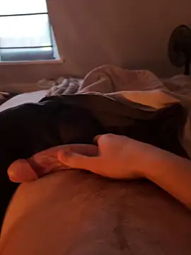 Snapshot of HannesDicks chatting on January 2025 08:22:01 AM HannesDicks online show from January 2025 08:22:01 AM