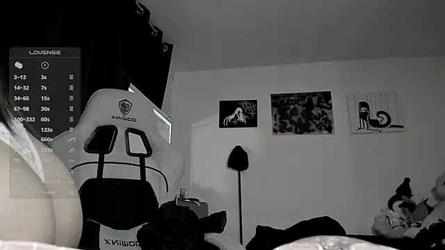 satanbabee online show from May 2026 11:17:02 PM