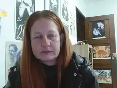 Snapshot of ViioletaMora chatting on July 2026 06:47:02 AM ViioletaMora online show from July 2026 06:47:02 AM