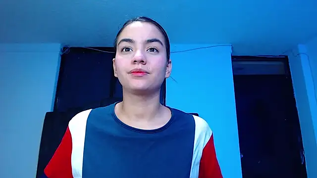 Ariel Zeo1 online show from February 2026 07:56:02 PM