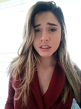 maliciaworld online show from December 2024 06:31:02 PM