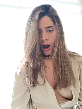 maliciaworld online show from March 2025 09:08:02 PM