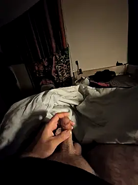 PinkedCocktail online show from December 2025 08:38:02 PM