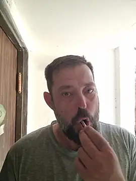 zefside42 online show from November 2025 11:31:02 AM