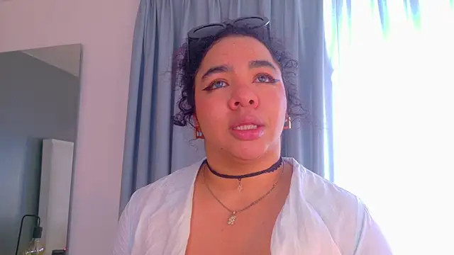 memphiswilliam online show from November 2025 07:41:02 PM