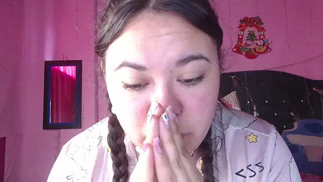 Snapshot of NikkiRous_ chatting on October 2025 12:45:01 PM NikkiRous online show from October 2025 12:45:01 PM