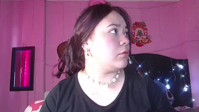 Snapshot of NikkiRous_ chatting on November 2025 01:21:02 PM NikkiRous online show from November 2025 01:21:02 PM