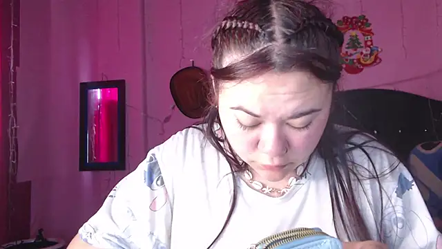 Snapshot of NikkiRous_ chatting on December 2025 01:31:02 PM NikkiRous online show from December 2025 01:31:02 PM