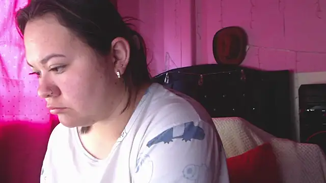 Snapshot of NikkiRous_ chatting on May 2026 12:36:02 PM NikkiRous online show from May 2026 12:36:02 PM