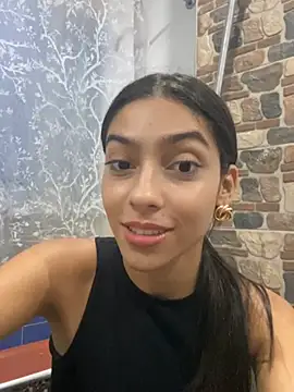 Snapshot of Ema_azel chatting on March 2025 03:30:02 AM Ema azel online show from March 2025 03:30:02 AM