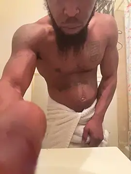 Snapshot of RickyPokeHer chatting on March 2025 04:39:02 AM RickyPokeHer online show from March 2025 04:39:02 AM