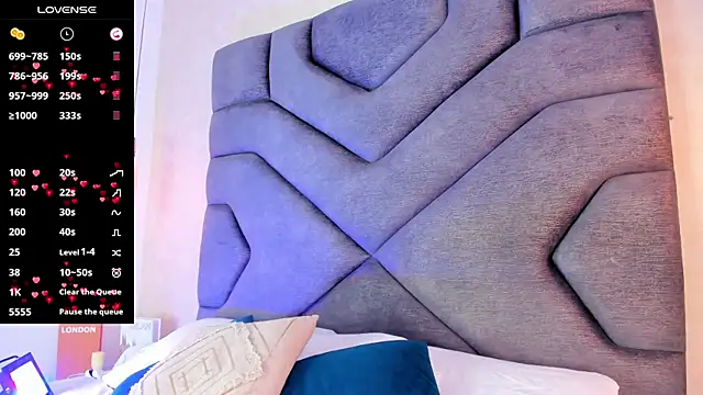 AilishBenson online show from October 2025 07:24:02 PM