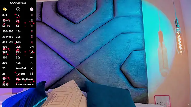 AilishBenson online show from November 2025 07:26:01 PM