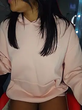 moreninhasilva online show from May 2026 10:50:03 PM