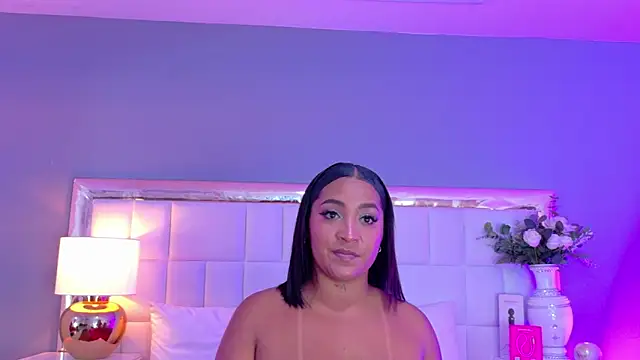 Snapshot of KateVenegas chatting on November 2025 08:07:01 PM KateVenegas online show from November 2025 08:07:01 PM