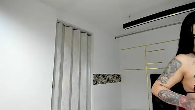 Anhell7 x online show from March 2025 07:21:02 PM