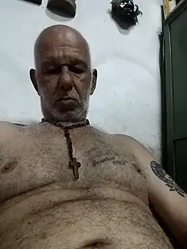 Snapshot of FabiQuilmes chatting on March 2026 04:57:01 PM FabiQuilmes online show from March 2026 04:57:01 PM