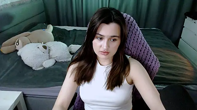 KiraYammy online show from March 2025 10:31:02 PM