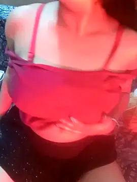 Snapshot of shuhana_ chatting on December 2024 04:37:02 AM shuhana online show from December 2024 04:37:02 AM