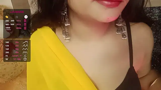 Snapshot of shuhana_ chatting on December 2024 01:50:02 AM shuhana online show from December 2024 01:50:02 AM