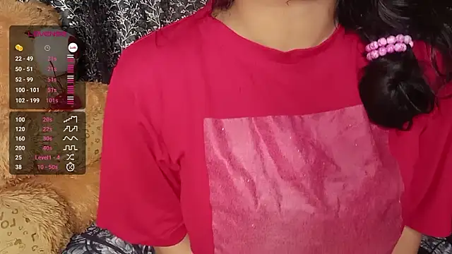 Snapshot of shuhana_ chatting on December 2024 09:27:02 AM shuhana online show from December 2024 09:27:02 AM