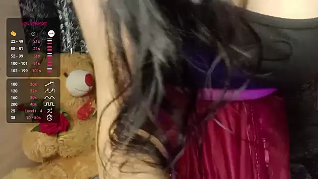 Snapshot of shuhana_ chatting on December 2024 04:15:02 AM shuhana online show from December 2024 04:15:02 AM