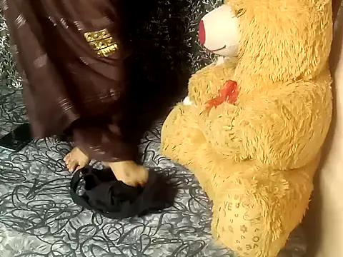 Snapshot of shuhana_ chatting on February 2025 01:15:02 AM shuhana online show from February 2025 01:15:02 AM