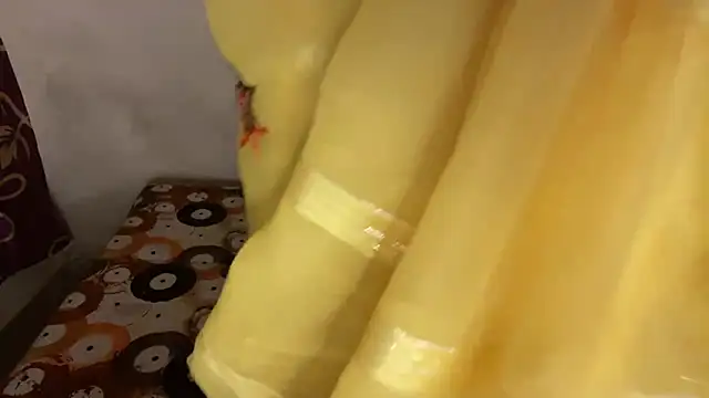 Snapshot of shuhana_ chatting on September 2025 01:17:01 AM shuhana online show from September 2025 01:17:01 AM