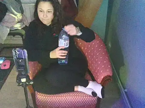 Snapshot of minette-sexy chatting on February 2025 09:01:01 PM minette-sexy online show from February 2025 09:01:01 PM