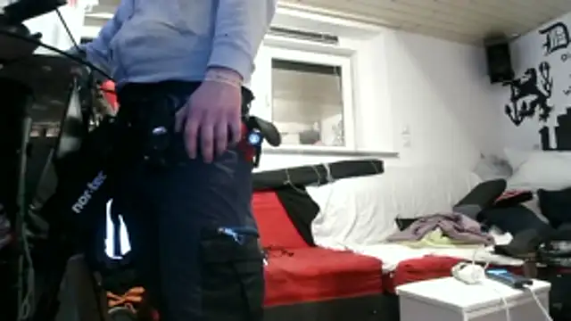 lukasdie online show from April 2026 10:19:02 PM