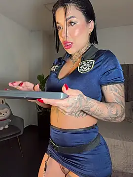 Snapshot of milaivanova chatting on June 2026 10:19:01 AM milaivanova online show from June 2026 10:19:01 AM