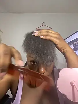 keilysofia online show from November 2025 09:28:01 PM