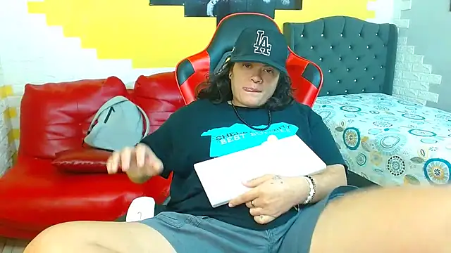 snowflake xxx online show from February 2026 04:29:01 PM