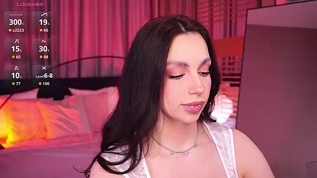 Snapshot of LunaNight chatting on January 2026 08:34:02 PM LunaNight online show from January 2026 08:34:02 PM