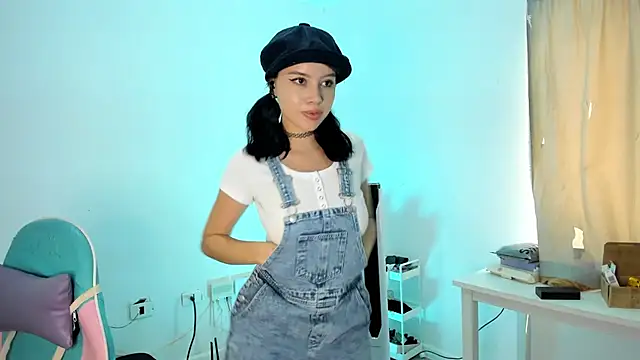 WandaDoll online show from March 2025 02:33:02 PM