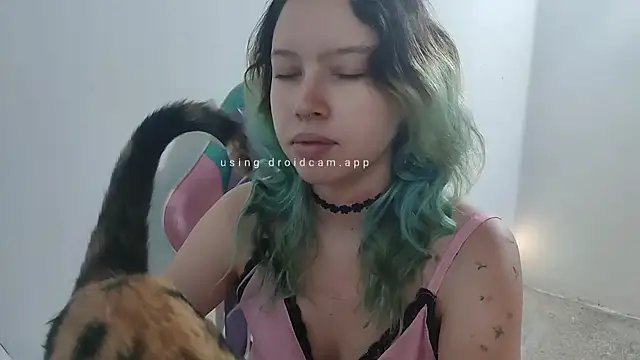 WandaDoll online show from October 2025 12:06:01 PM