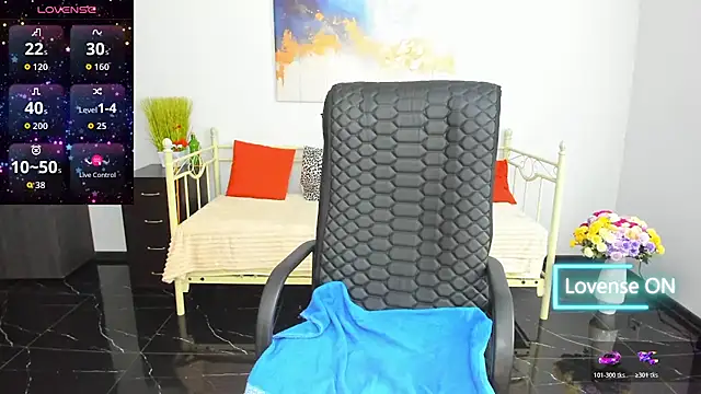 Julia Dean online show from March 2026 01:04:02 PM