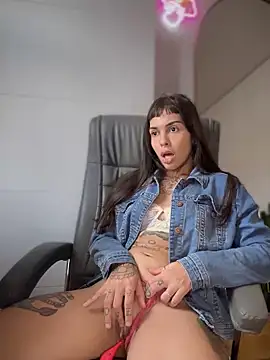 Nikatsu online show from January 2025 07:20:02 PM