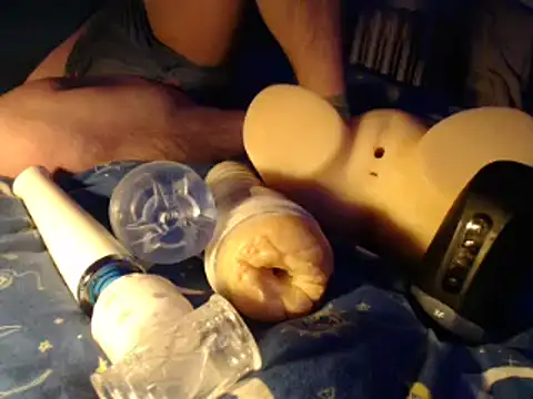 Snapshot of FleshlightFan chatting on January 2025 09:04:01 PM FleshlightFan online show from January 2025 09:04:01 PM