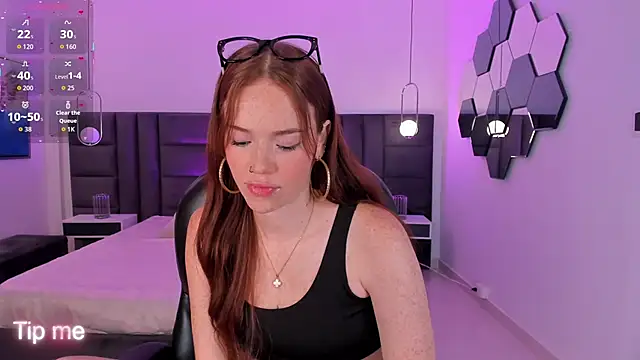 CorinneRusso online show from January 2026 05:02:02 AM